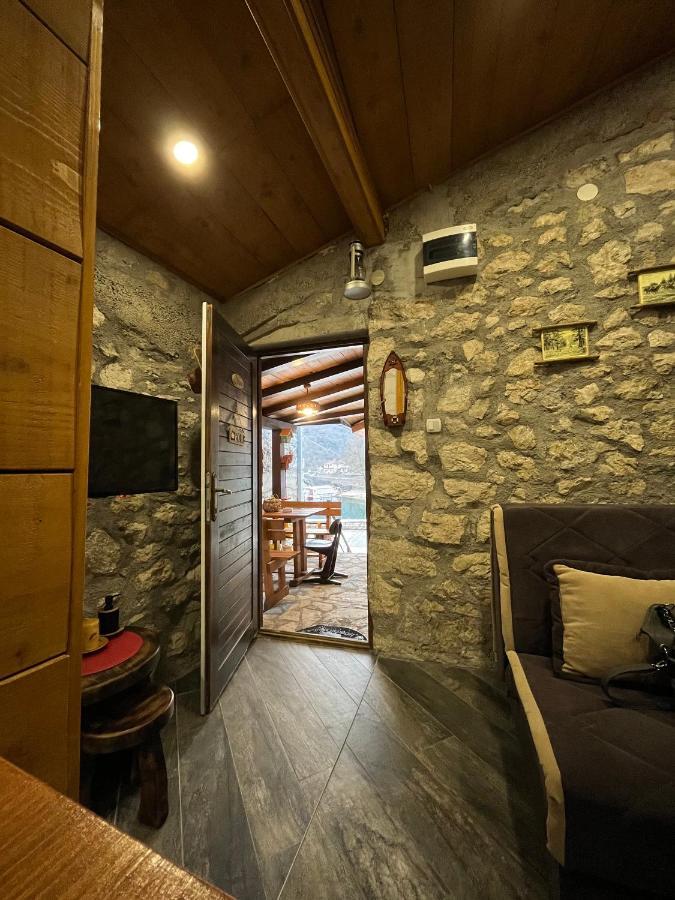 Apartman Sofranac Rijeka Crnojevića Extérieur photo